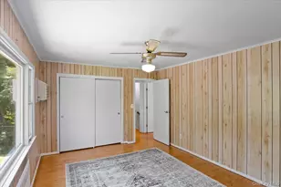 13 Potters Ct, Great Neck, NY 11024 - Photo 22