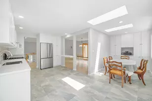 52 North Dr, Manhasset Hills, NY 11040 - Photo 22