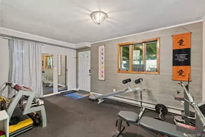 14 Thorman Lane, Huntington, NY 11743 - Photo 20