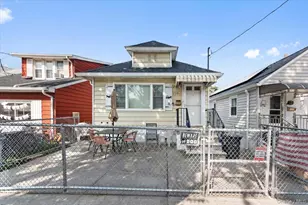 730 Logan Ave, Bronx, NY 10465 - Photo 2