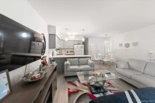 730 Logan Ave, Bronx, NY 10465 - Photo 4