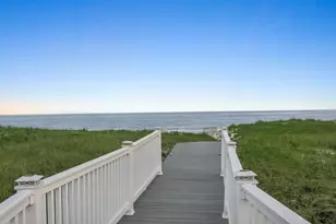 473 Dune Rd, Westhampton Beach, NY 11978 - Photo 12