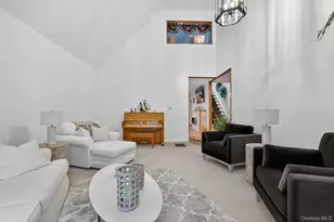 41 Hickory Hill Rd, Newburgh, NY 12550 - Photo 8