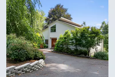 21 Hillside Court, Suffern, NY 10901 - Photo 8