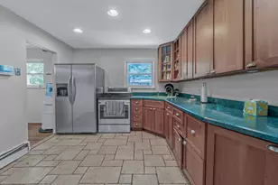 57 Rockland Ave, West Babylon, NY 11704 - Photo 6