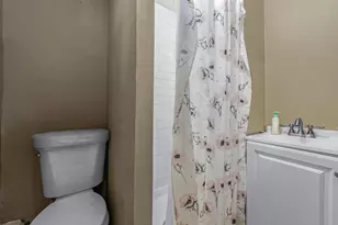 57 Rockland Ave, West Babylon, NY 11704 - Photo 14