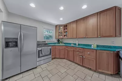 57 Rockland Avenue, West Babylon, NY 11704 - Photo 8