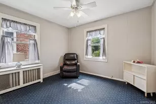 50-06 Marathon Pkwy, Little Neck, NY 11362 - Photo 18