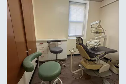 21230 23rd Avenue #2J, Bayside, NY 11360 - Photo 8