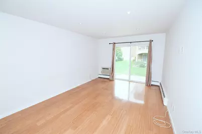 12-36 Estates Lane #49 L, Bayside, NY 11360 - Photo 10