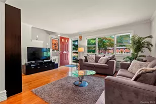 97 Charter Cir, Ossining, NY 10562 - Photo 4