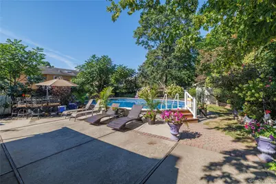 2676 Johnson Place #2674, Baldwin, NY 11510 - Photo 12