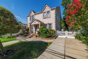 2676 Johnson Pl, Baldwin, NY 11510 - Photo 2