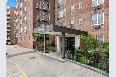 355 Bronx River Road #1i, Yonkers, NY 10704 - Photo 1