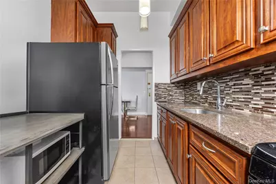 355 Bronx River Road #1i, Yonkers, NY 10704 - Photo 10