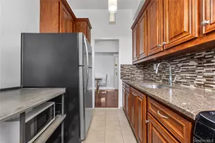 355 Bronx River Rd, Yonkers, NY 10704 - Photo 10