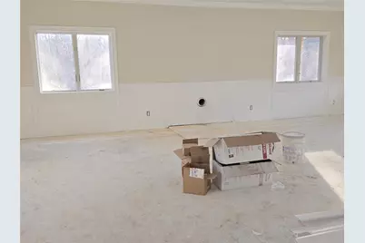 85 Smith Road, Ridge, NY 11961 - Photo 14