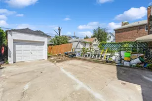 604 E 38th St, Brooklyn, NY 11203 - Photo 16