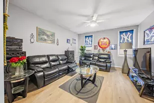 58-01 59th St, Maspeth, NY 11378 - Photo 16