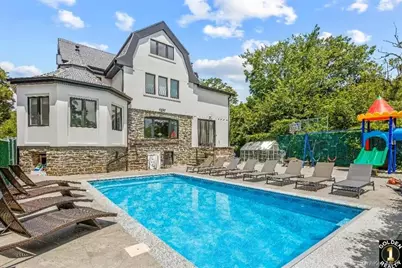 115-18 Mayfair Road, Kew Gardens, NY 11418 - Photo 1