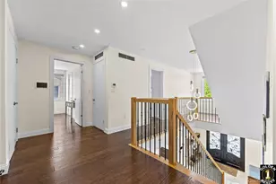 115-18 Mayfair Rd, Kew Gardens, NY 11418 - Photo 20