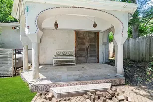 56 W Donellan Rd, Hampton Bays, NY 11946 - Photo 24