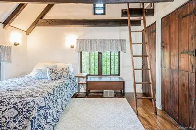 17 Valley Road, Larchmont, NY 10538 - Photo 10