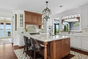 353 Centre Island Rd, Oyster Bay, NY 11771 - Photo 4