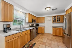 21 Windwood Ct, Westhampton, NY 11977 - Photo 18