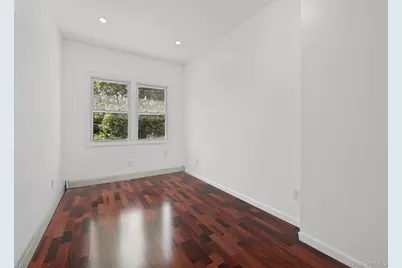 95-22 75 Street, Ozone Park, NY 11416 - Photo 14