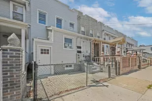95-22 75th St, Ozone Park, NY 11416 - Photo 2
