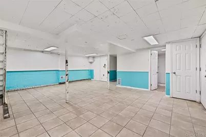 11 Brookview Boulevard, Chestnut Ridge, NY 10977 - Photo 16