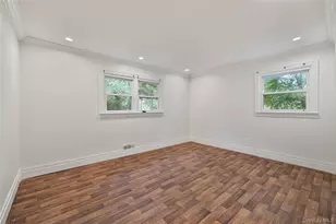 11 Brookview Blvd, Chestnut Ridge, NY 10977 - Photo 12