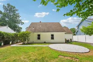 26 Center St, Pearl River, NY 10965 - Photo 30