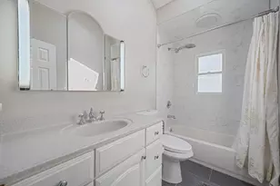 6 Holly Rd, Oakdale, NY 11769 - Photo 28