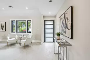 31 Kalda Ln, Plainview, NY 11803 - Photo 4