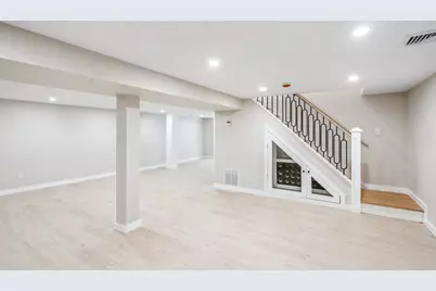 31 Kalda Lane, Plainview, NY 11803 - Photo 30