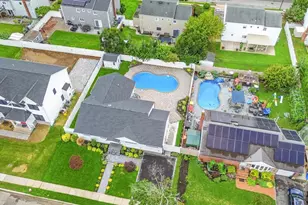 31 Kalda Ln, Plainview, NY 11803 - Photo 36