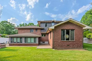 31 Morris Dr, Syosset, NY 11791 - Photo 4