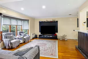 31 Morris Dr, Syosset, NY 11791 - Photo 12