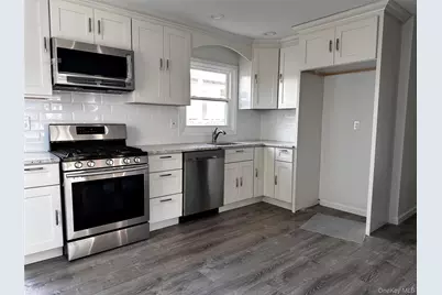 26 Fairway Lane, New York, NY 10301 - Photo 8