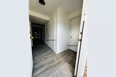 26 Fairway Lane, New York, NY 10301 - Photo 22