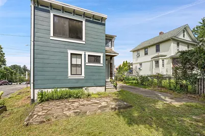 2 Lincoln Terrace, Newburgh, NY 12550 - Photo 32