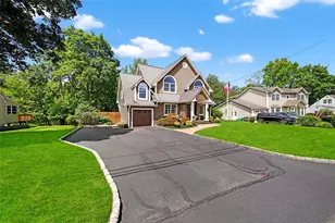 13 Villa Dr, Nanuet, NY 10954 - Photo 2