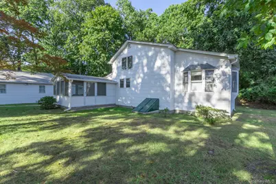 261 Elm Road W, Mastic Beach, NY 11951 - Photo 18