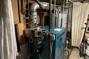 61-38 Grand Ave, Maspeth, NY 11378 - Photo 4