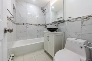 2857 Lawton Ave, Bronx, NY 10465 - Photo 22