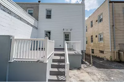 2857 Lawton Avenue, Bronx, NY 10465 - Photo 32
