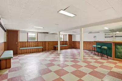 1001 N 4th Street, New Hyde Park, NY 11040 - Photo 18