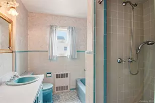 1001 N 4th St, New Hyde Park, NY 11040 - Photo 10